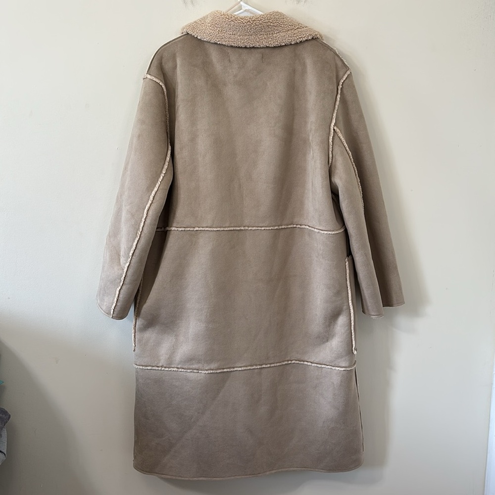ZARA Contrasting Fleece Suede Long Coat Size Large - Picture 9 of 14